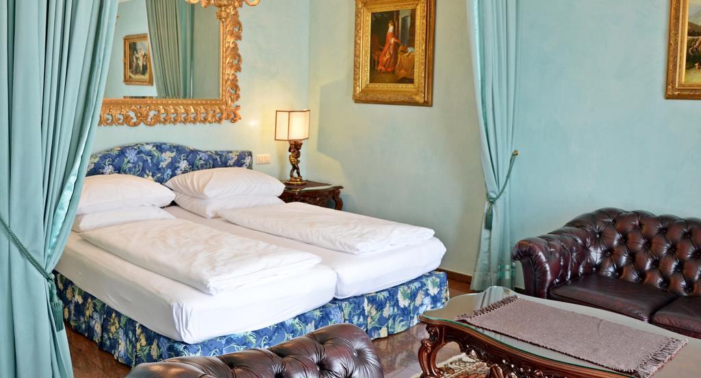 Seehotel Porcia Portschach am Woerthersee Ngoại thất bức ảnh